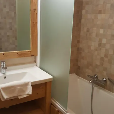 Cortina - 23 - Lumineux - 4 Pers * Les Deux Alpes